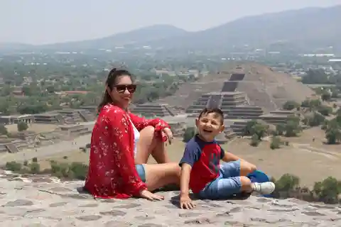 Desde Puebla: Tour Privado Zona Arqueológica de Teotihuacán