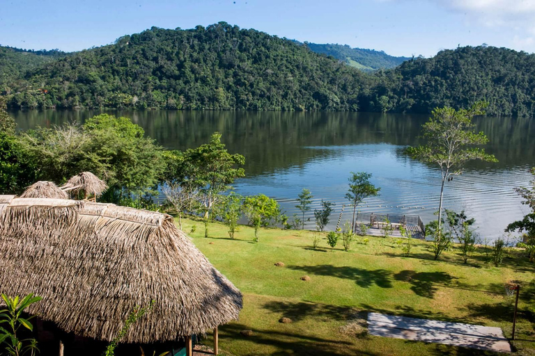 Ontdek de parel van Tarapoto - Serenade op Laguna Azul