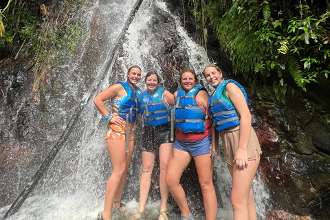 Fajardo: Vattenrutschkana, vattenfall i regnskogen El Yunque