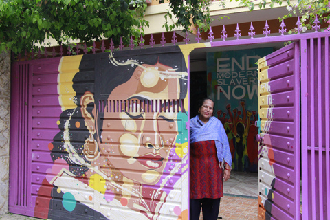 Kathmandu: Meeting Female Artisans and Shopping Experience Private