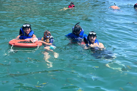 San José: Isla Tortuga Day Trip with Snorkeling & Lunch