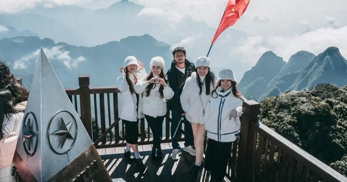 From Hanoi: 2-Day Cultural Sapa & Fansipan Summit Experience