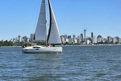 Vancouver: Mosquito Creek und English Bay Segelbootfahrt