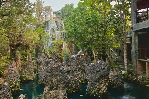 Chiang Mai:Wat Pha Lat,Doi Suthep&Sticky Waterfall Day Trip