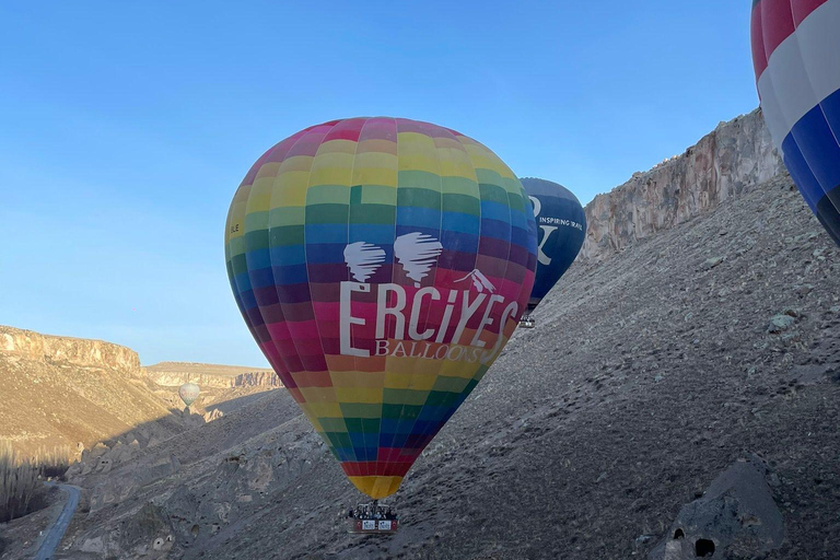 Capadocia : Vuelo en Globo en el Valle de Soganli