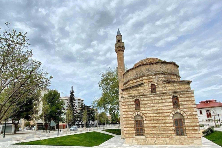 Von Tirana/Durres/Golem: Erkunde die Stadt Vlora und ApolloniaPrivate Tour durch die Stadt Vlora und Apollonia