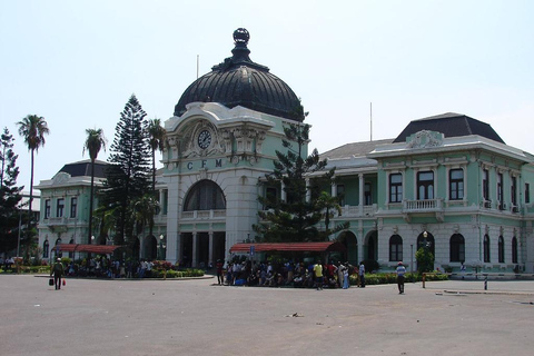 Maputo: Guided City Tour with Lunch and Market Visit
