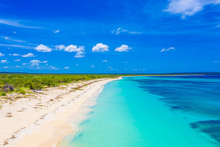 Perdernales : Excursion à la Bahia de las aguilas et à la lagune d'Oviedo