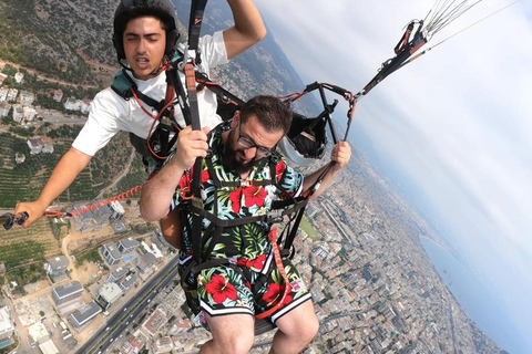 Alanya: Experiência de parapente em tandem e vídeo de vooAlanya: Experiência de parapente com traslado