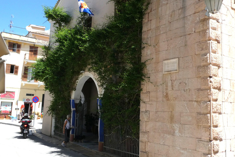 Nafplio: Between Alleys, Secrets, and Vantage Points Nafplio: alleys, secrets and viewpoints