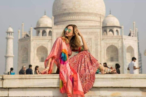 Taj Mahal entry tickets From Agra: Guide Only