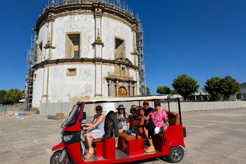 Porto: Private Electric Tuk-Tuk Tour – Landmarks & Ribeira Porto Tour: Discover Its Charm in Just 4 Hours