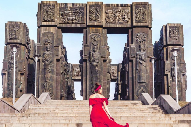 Tbilisi: Chronicles of Georgia & Underground Chapel