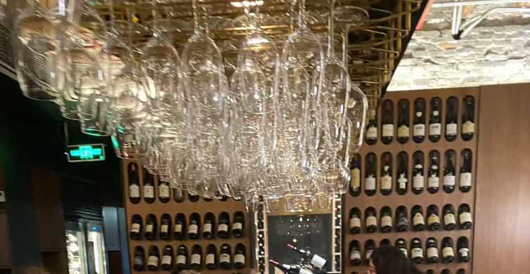 Shanghai: Bar Hopping Tour photo 3