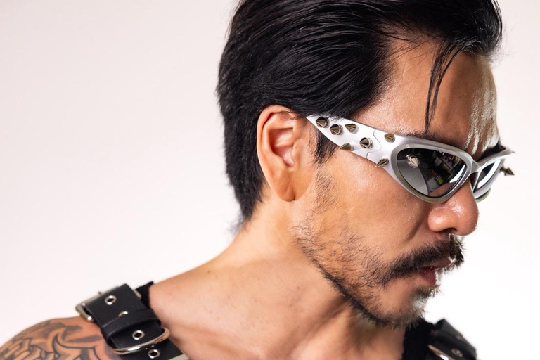 Bangkok: Harness-Making Workshop with a Thai Queer Designer Mega Crack