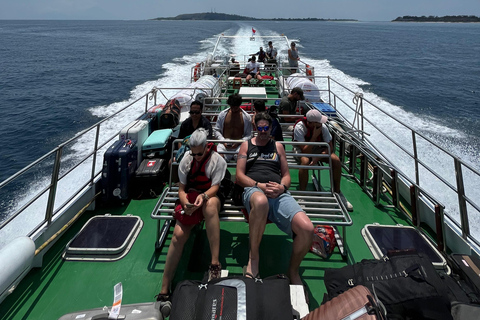 Fast Boat Transfer: Bangsal & Gili Islands ⇄ Nusa Penida The Tanis Fast Cruise: Bangsal & Gili Islands to Nusa Penida