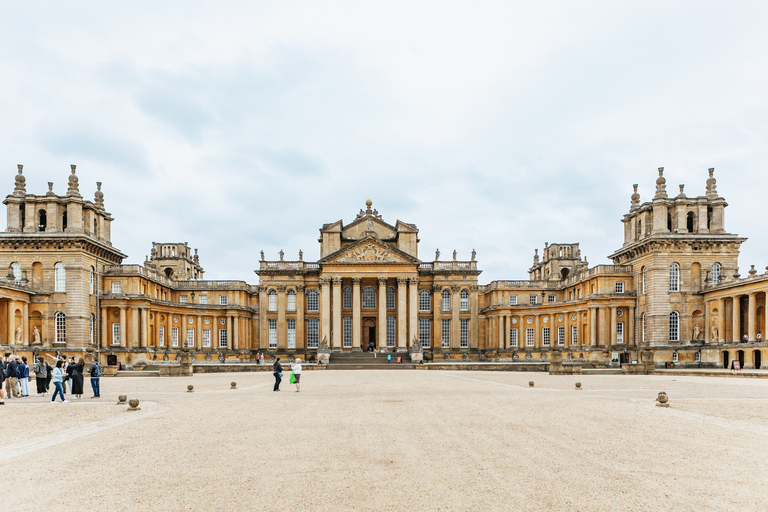 Von London aus: Cotswolds, Blenheim Palace und Downtown AbbeyFlexible Tagestour auf Englisch ohne Tickets