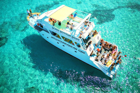 لاتشي رحلة بحرية على متن قارب واحد في بلو لاغون البحر الأبيض المتوسطرحلة بحرية صباحية