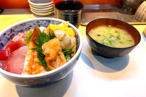 Tokyo : Visite guidée du marché aux poissons et fruits de mer de Tsukiji