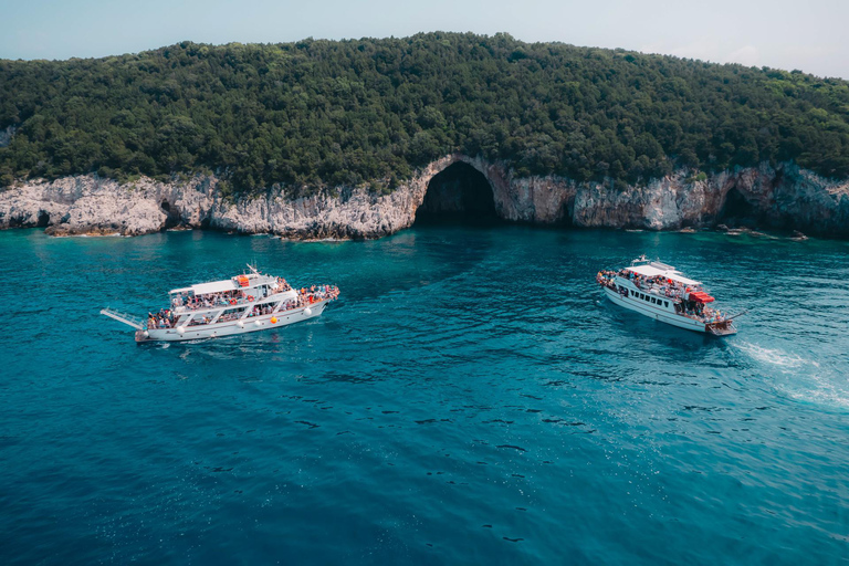 From Benitses/Lefkimmi: Blue Lagoon & Papanikolis Cruise Cruise with Transfer from Southern Corfu to Lefkimmi Port