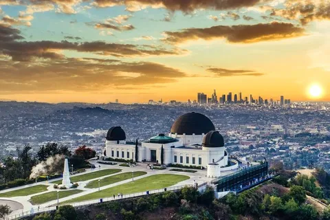 From Hollywood: Griffith Observatory Open-top Night Tour