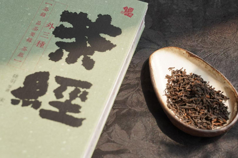 Shanghai: Chinese Tea Ceremony Workshop with Tasting
