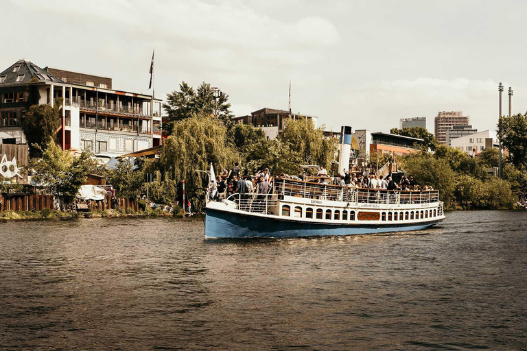 Berlin: Italo Disco Sunset Cruise on the Spree River