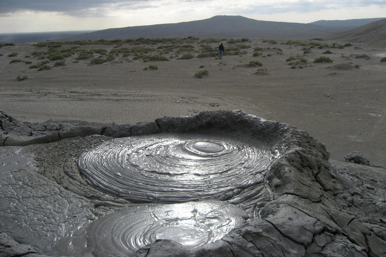 Excursión a Gobustán y Volcanes de Barro