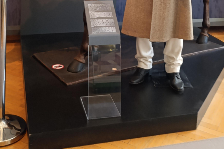Kaunas Through Centuries: Old Town, War Museum & Ninth Fort