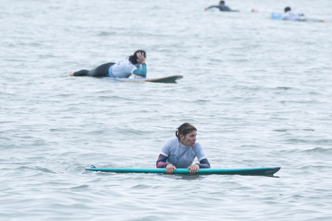 Lima : leçon de surf pour débutants et avancés avec équipement