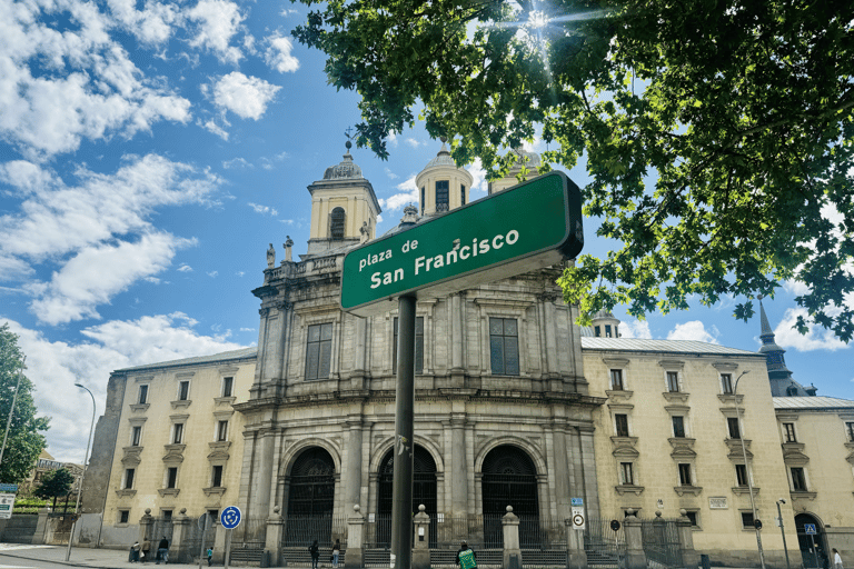 Madrid Magical: Best Hidden Gems and Views Small Group Tour Madrid Magic Tour in Spanish
