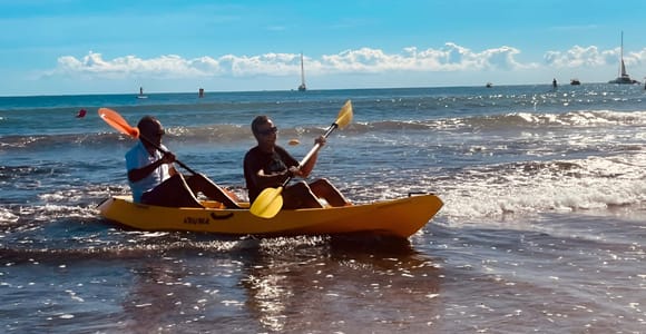 Alicante Bay: Sunset Tour in Kayak with snorkel
