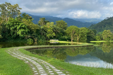 Colombo to Aberdeen Falls Train Tour with private vehicle
