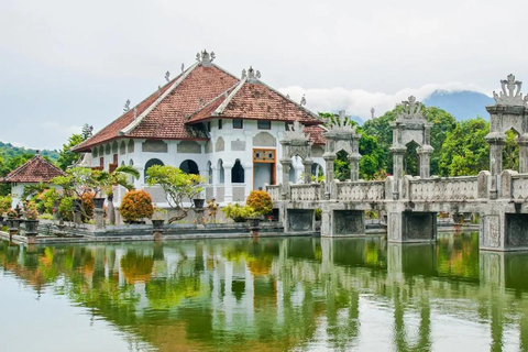 Bali: Lempuyang-Tempel, Tirta Gangga, und Taman Ujung Tour