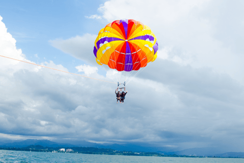 5 Wassersportkombinationen am Baga Strand