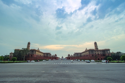 Delhi : visite touristique de la ville de Delhi en voiture privéeVisite d'une demi-journée d'Old Delhi (en voiture privée avec chauffeur)