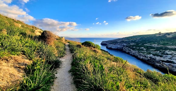 Gozo: Mgarr ix-Xini Hiking Tour Valley, Coast & Cave