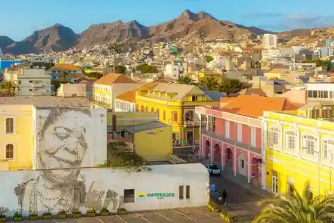 Tour della città di Mindelo con workshop musicale e culturale