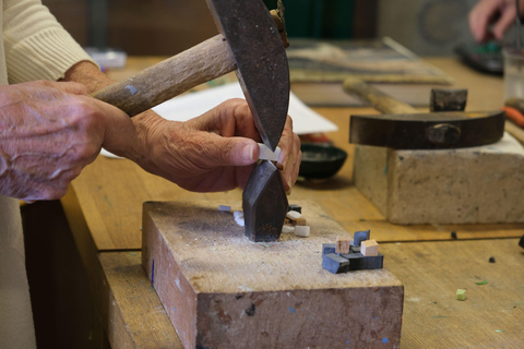 2 hour private mosaic lesson in Rome