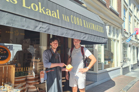 Delft: Private Dutch Food and Drink Tasting Tour Dutch speaking guide