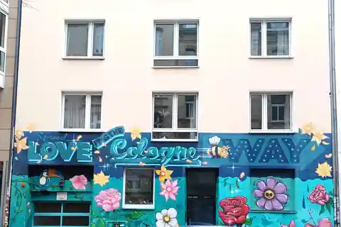 Cologne: Street Art Walking Tour Belgian Quarter