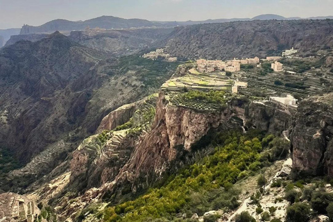 Jabal Akhdar: The Rose &amp; Terraces Expedition
