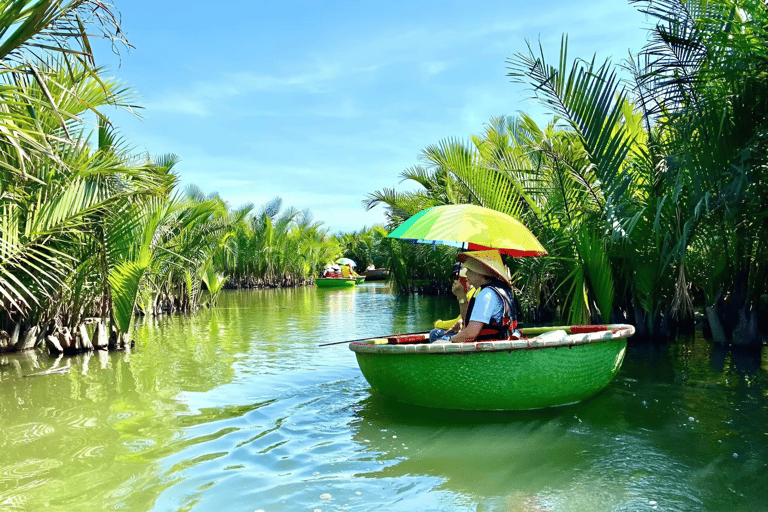 Coconut Jungle &amp; Basket Boat &amp; Hoi An City &amp; Release LanternTour particular, traslado de carro particular e guia de turismo particular