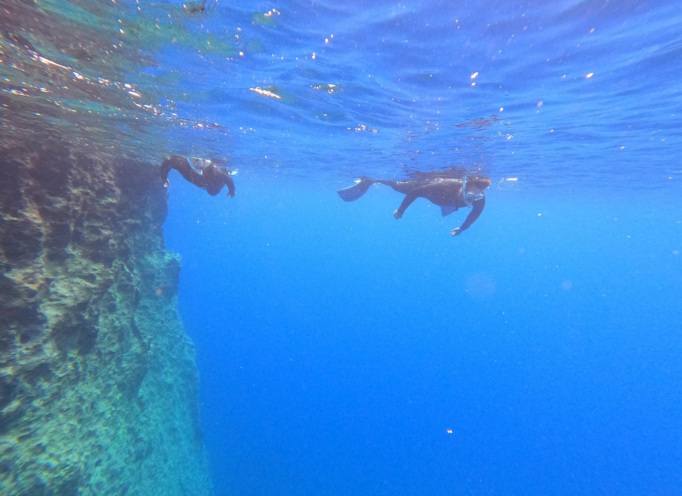 Chania: Bådtur med guidet tur med snorkling