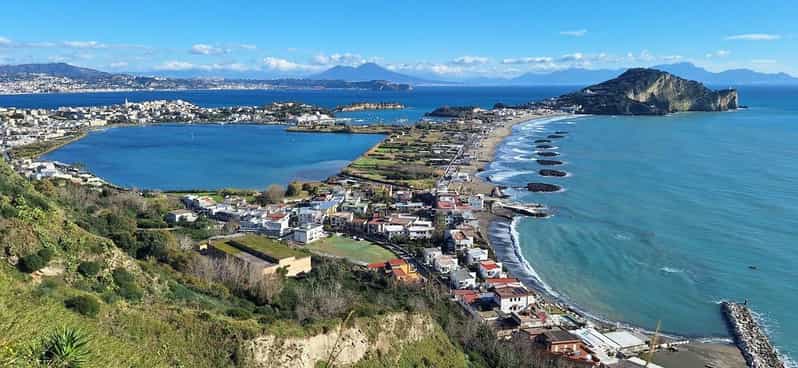 Naples: Phlegraean Fields Guided Tour with Local Guide