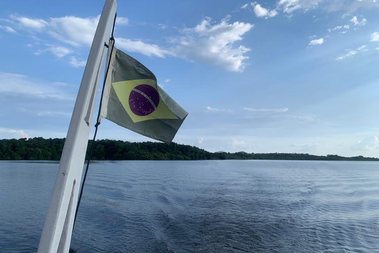 Manaus: Meeting of Waters Boat Tour – River Experience