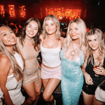 Malta: pass per discoteca e festa in piscina