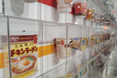 Osaka: Scopri il museo delle tazze di noodle, 90 minuti