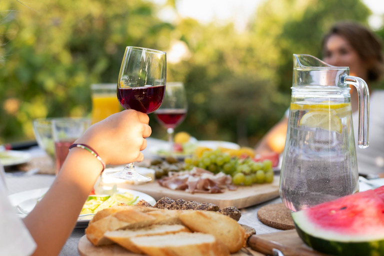 Alicante: Private Sunset Countryside Wine Tasting + Transfer