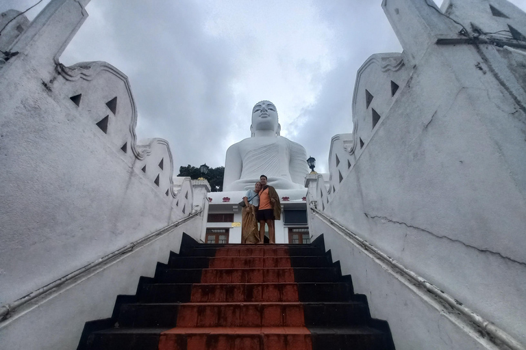 Kandy: Tuk Tuk City Tour z odbiorem i transportem powrotnym do hotelu